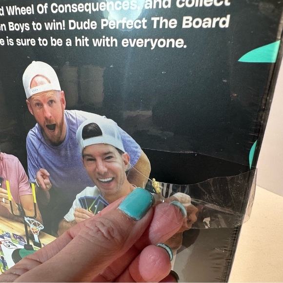 Dude Perfect The Board Game Featuring Wheel Of Consequences 2-5 Players Sealed - Picture 7 of 11
